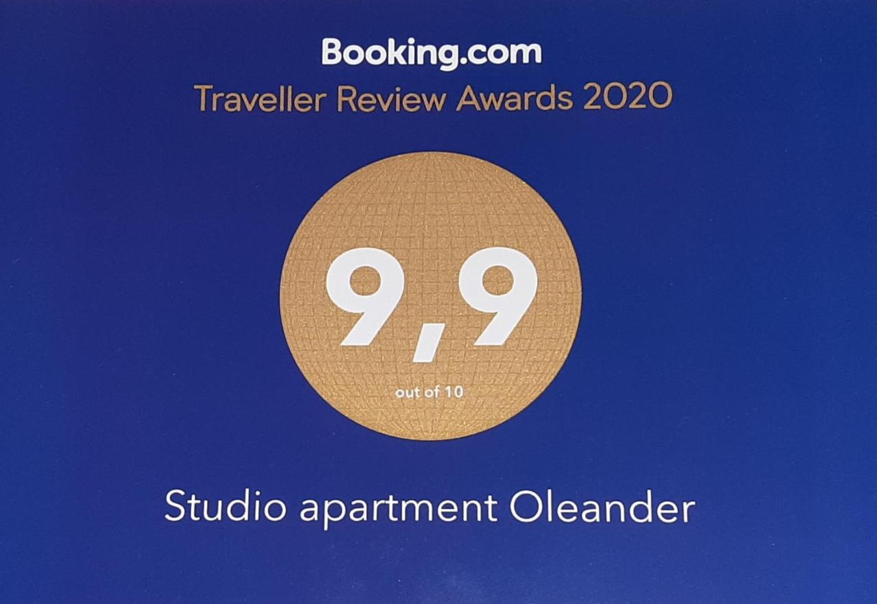 Studio Apartment Oleander สปลิท ภายนอก รูปภาพ